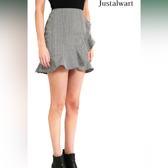 Black and White Gingham Women's Skirt - Picture 2 of 6